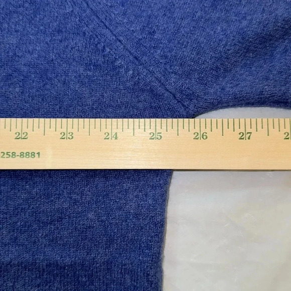 Lands’ End 100% Lambswool Beautiful Sweater - Picture 4 of 6